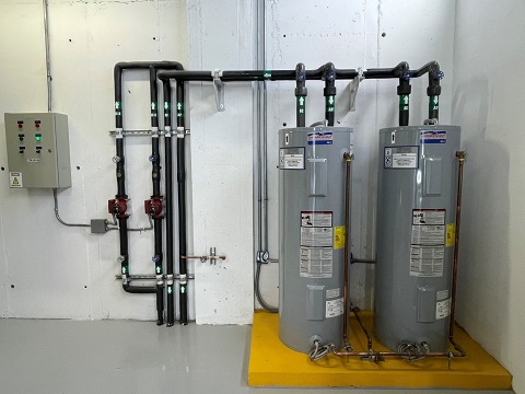 Sistema de control automático para el Sistema de Presión Constante y agua potable en SOLCA – MEDICINA MOLECULAR en Quito, Ecuador